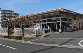 イズミヤ 上新田店 徒歩約7分（510m）