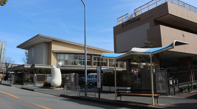 【追手門学院幼稚園】徒歩約17分（1300m）